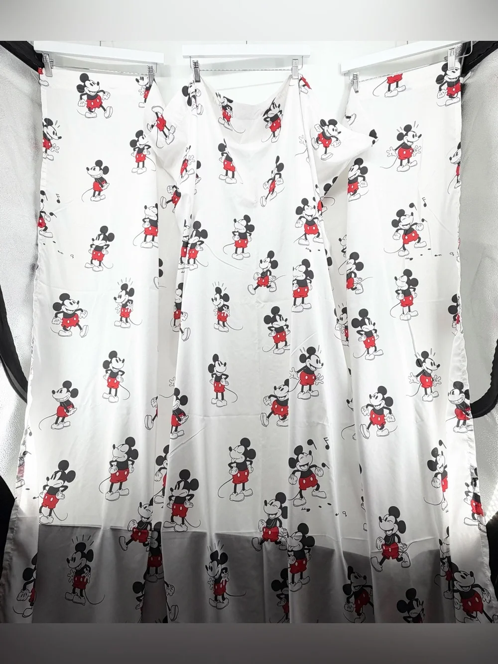 Disney Mickey Mouse Full Bed Sheet Set 4 Piece White Red Gray Striped